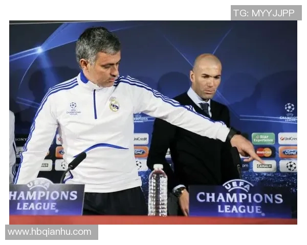 曼联主席否认穆里尼奥回归传言，称球队正寻找新教练